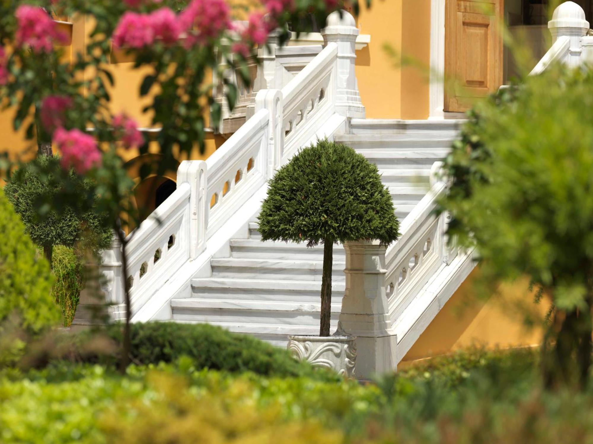 Four Seasons Hotel Istanbul At Sultanahmet — Photos 1